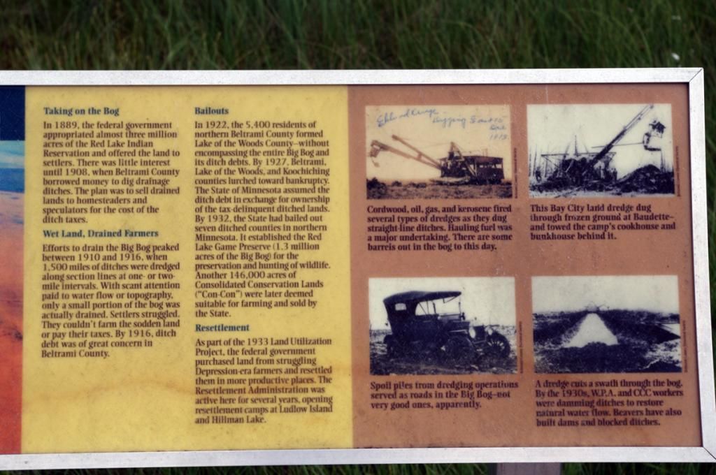 Big Bog boardwalk sign photo IMGP1618.jpg