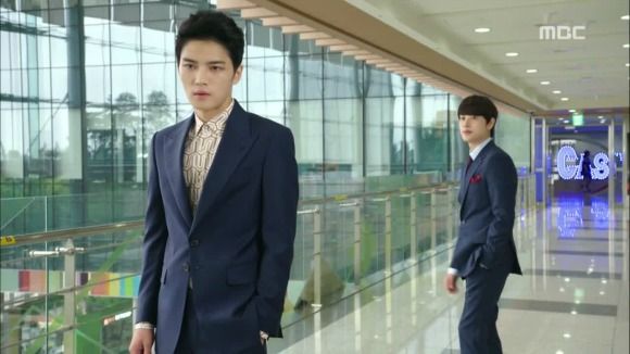 Triangle: Episode 21