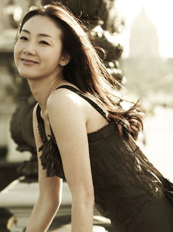 Choi Ji-woo to make her drama comeback