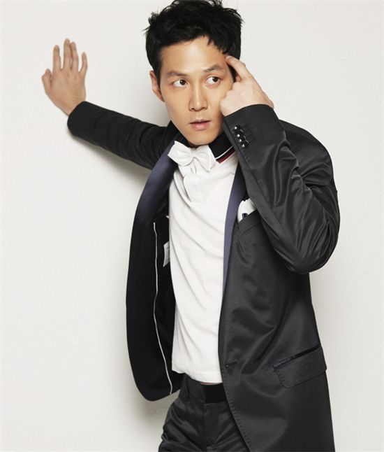 Lee Jung-jae to reprise Housemaid role