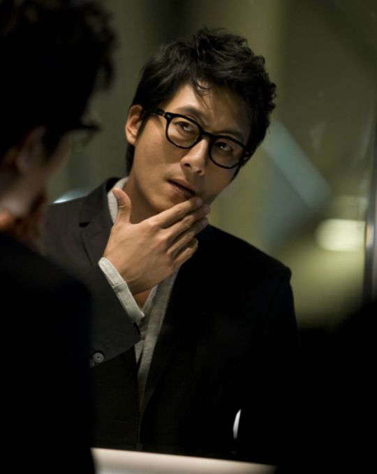 Kim Joo-hyuk returns to television