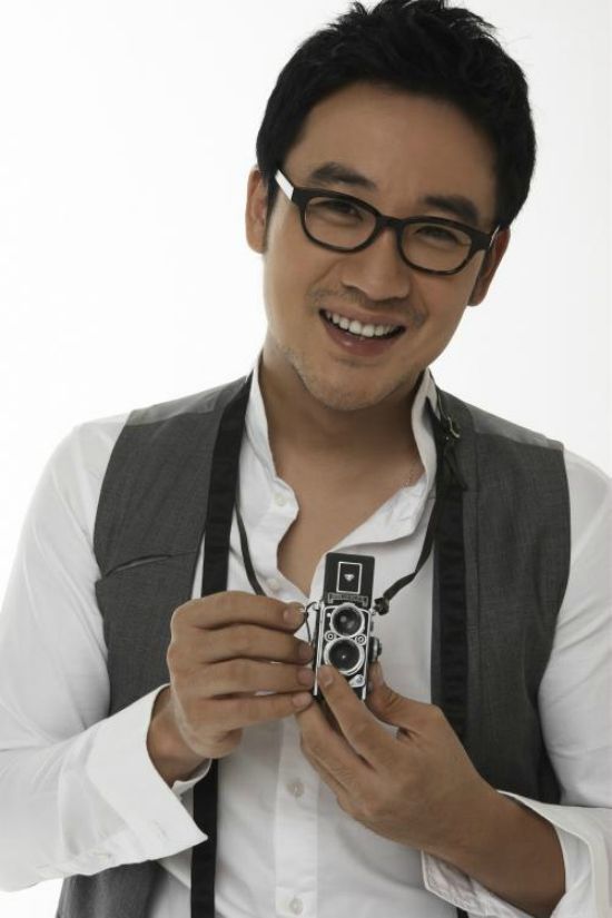 Uhm Tae-woong cast in third film this year