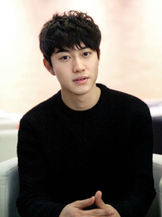 Kwak Dong-yeon joins Moonlight Drawn By Clouds as Park Bo-gum’s best friend