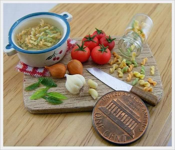 funny pictures of tiny food10