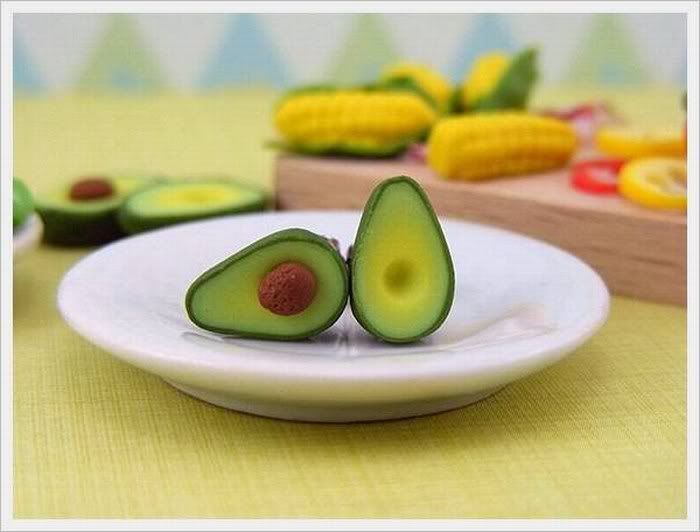 funny pictures of tiny food16