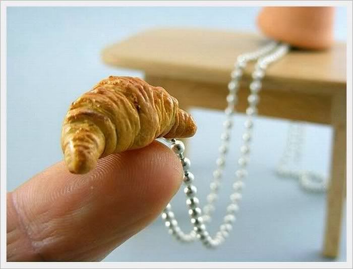 funny pictures of tiny food19