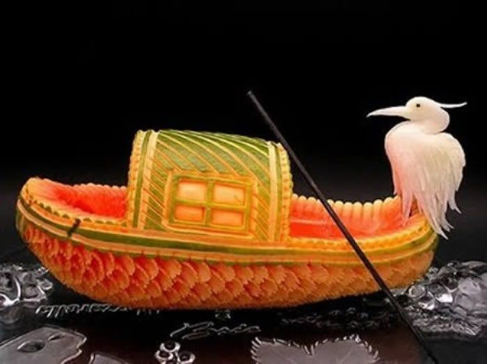 Vegetable Carvings  funny Pictures 7