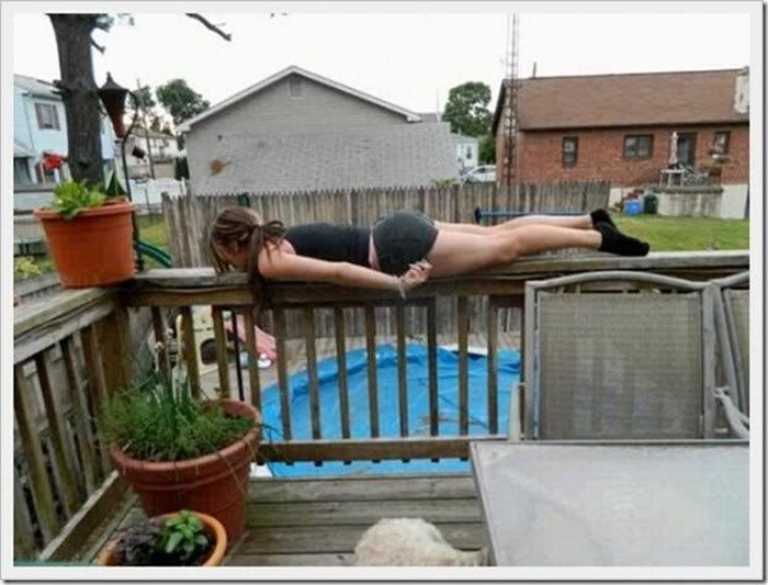 Funny planking Pictures 9