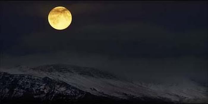 beautiful moon pictures and wallpapers12