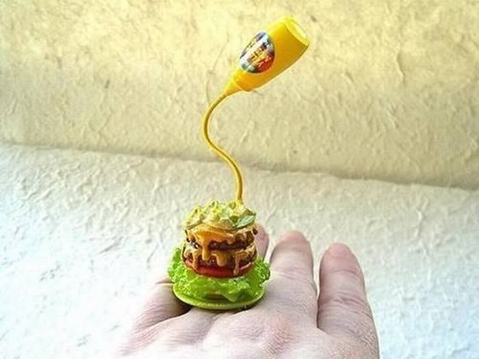 Funny Dishes in Fingers 24