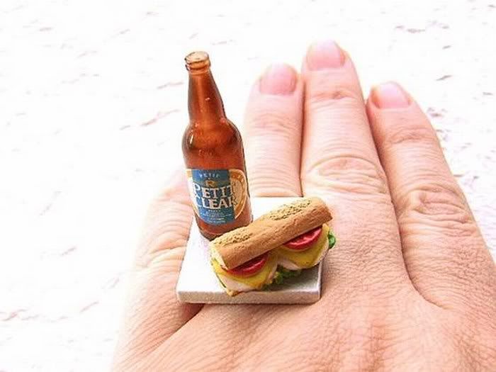 Funny Dishes in Fingers 14