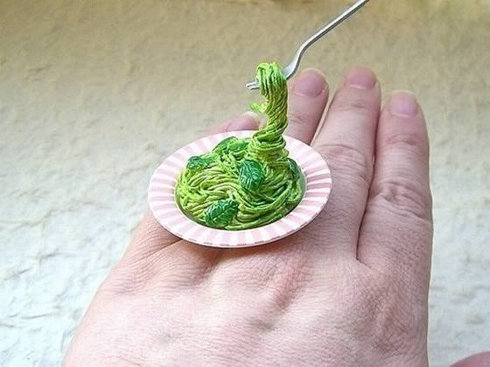Funny Dishes in Fingers 2