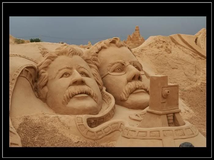 funny sand art 20