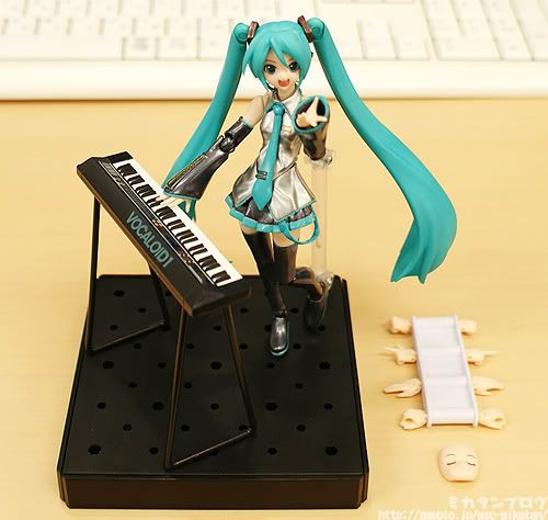 Hatsune Miku Live Stage Version figma