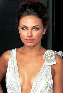215px-Mila_Kunis_2008.jpg