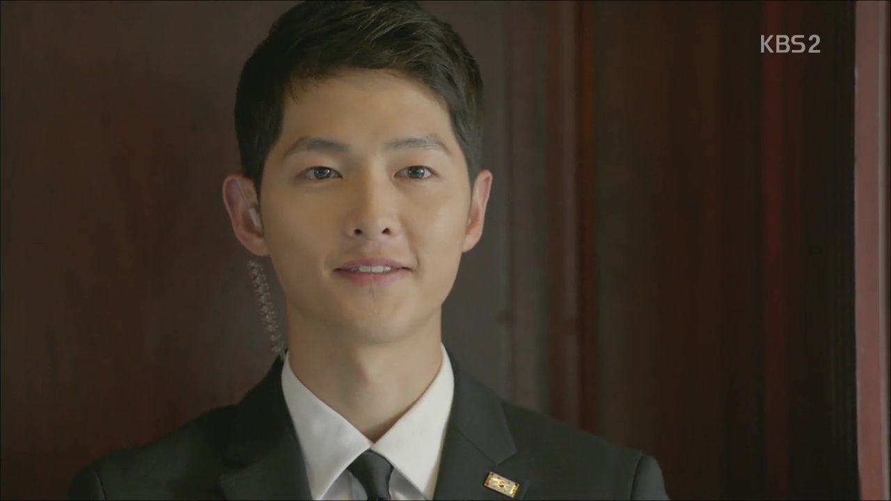 Descended From the Sun: Episode 13 » Dramabeans Korean drama recaps
